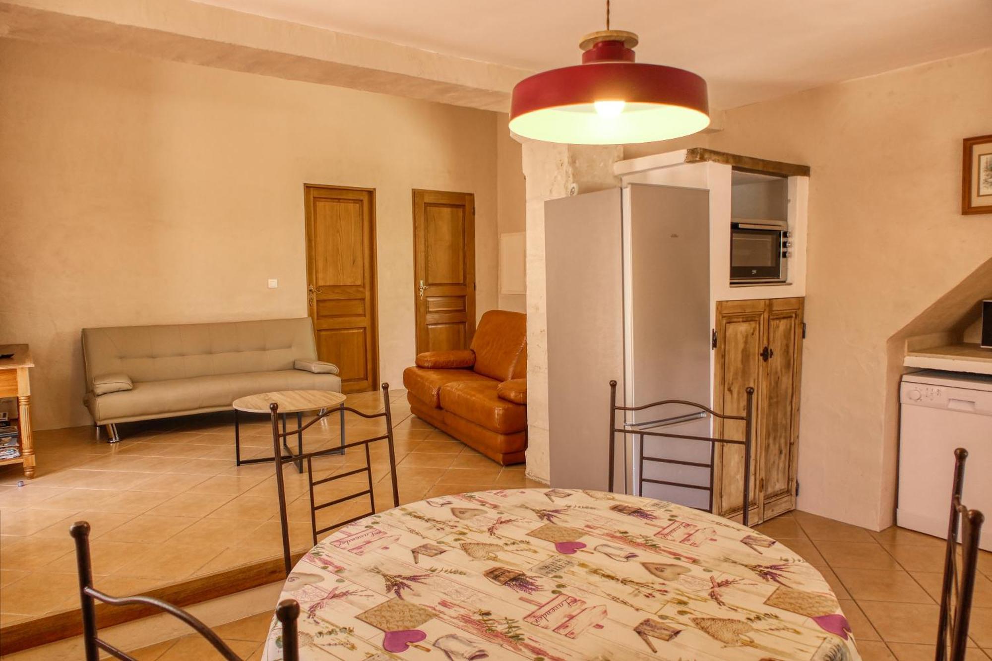 Le Hameau Fleur De Pierres , Chambre , Gite Et Table D'Hotes Murs  Exterior photo