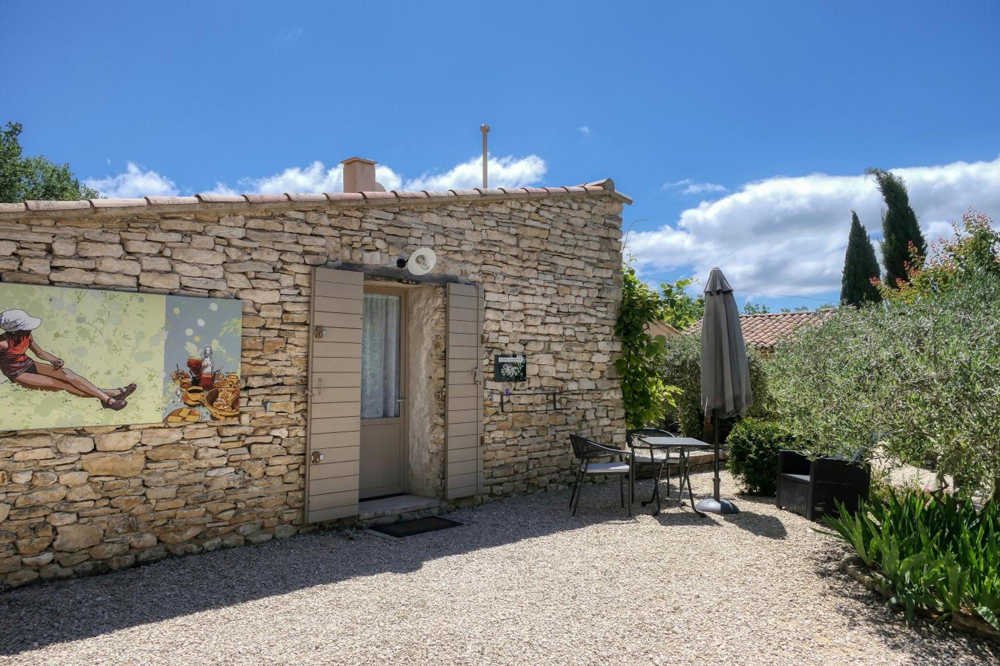 Le Hameau Fleur De Pierres , Chambre , Gite Et Table D'Hotes Murs  Exterior photo