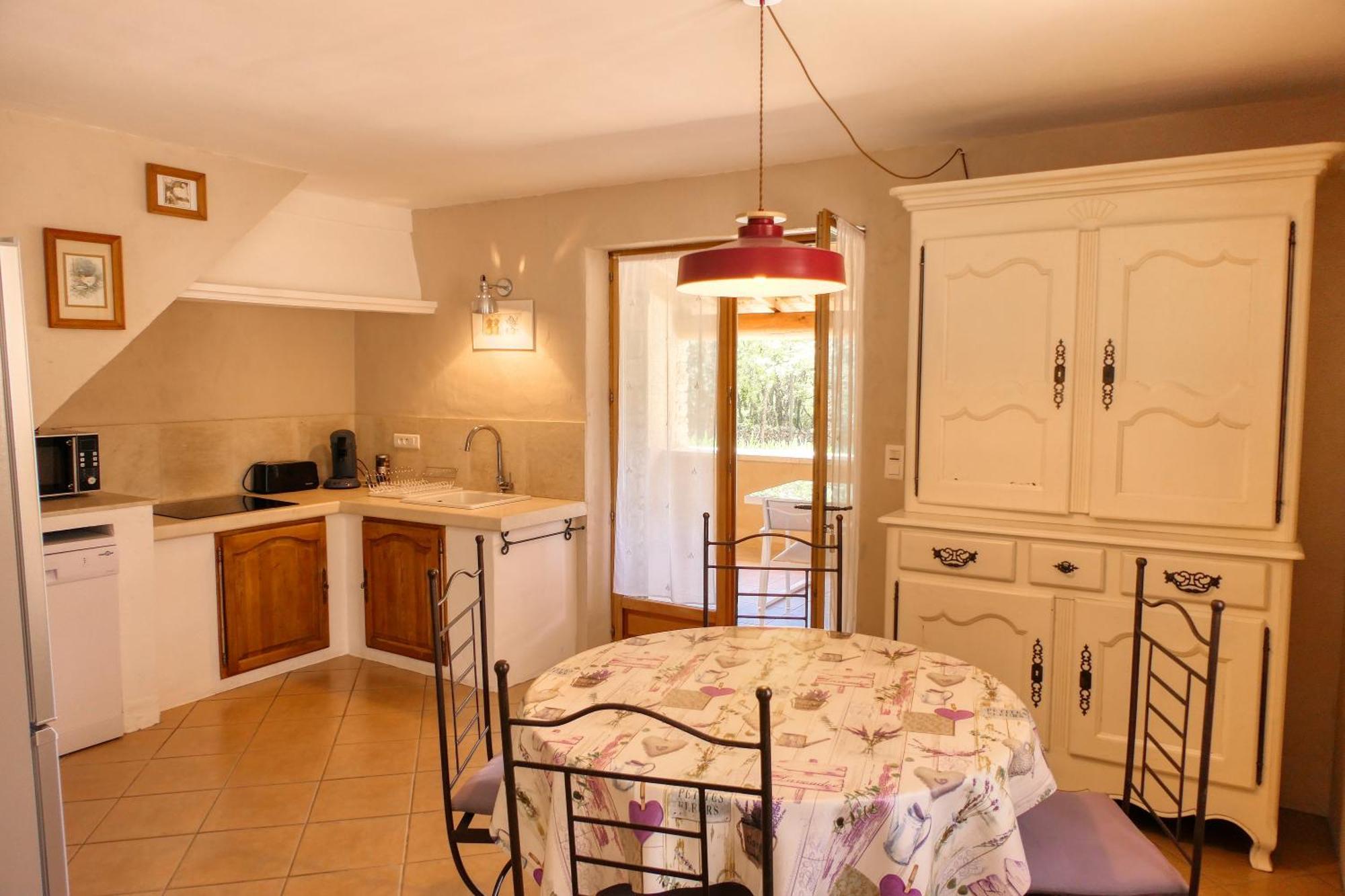 Le Hameau Fleur De Pierres , Chambre , Gite Et Table D'Hotes Murs  Exterior photo
