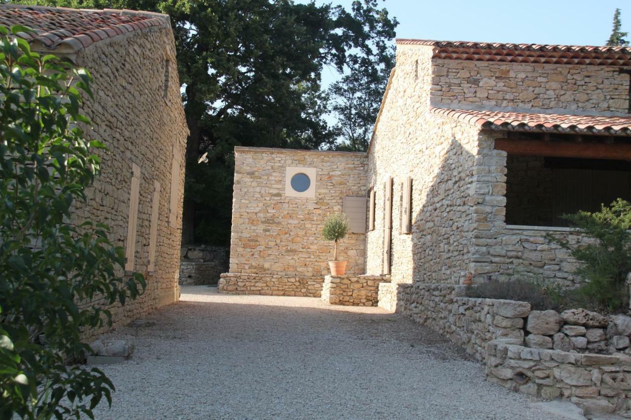 Le Hameau Fleur De Pierres , Chambre , Gite Et Table D'Hotes Murs  Exterior photo
